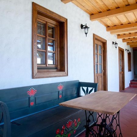 Pepi Vendeghaz - Casa De Oaspeti Pepi Joseni  Экстерьер фото